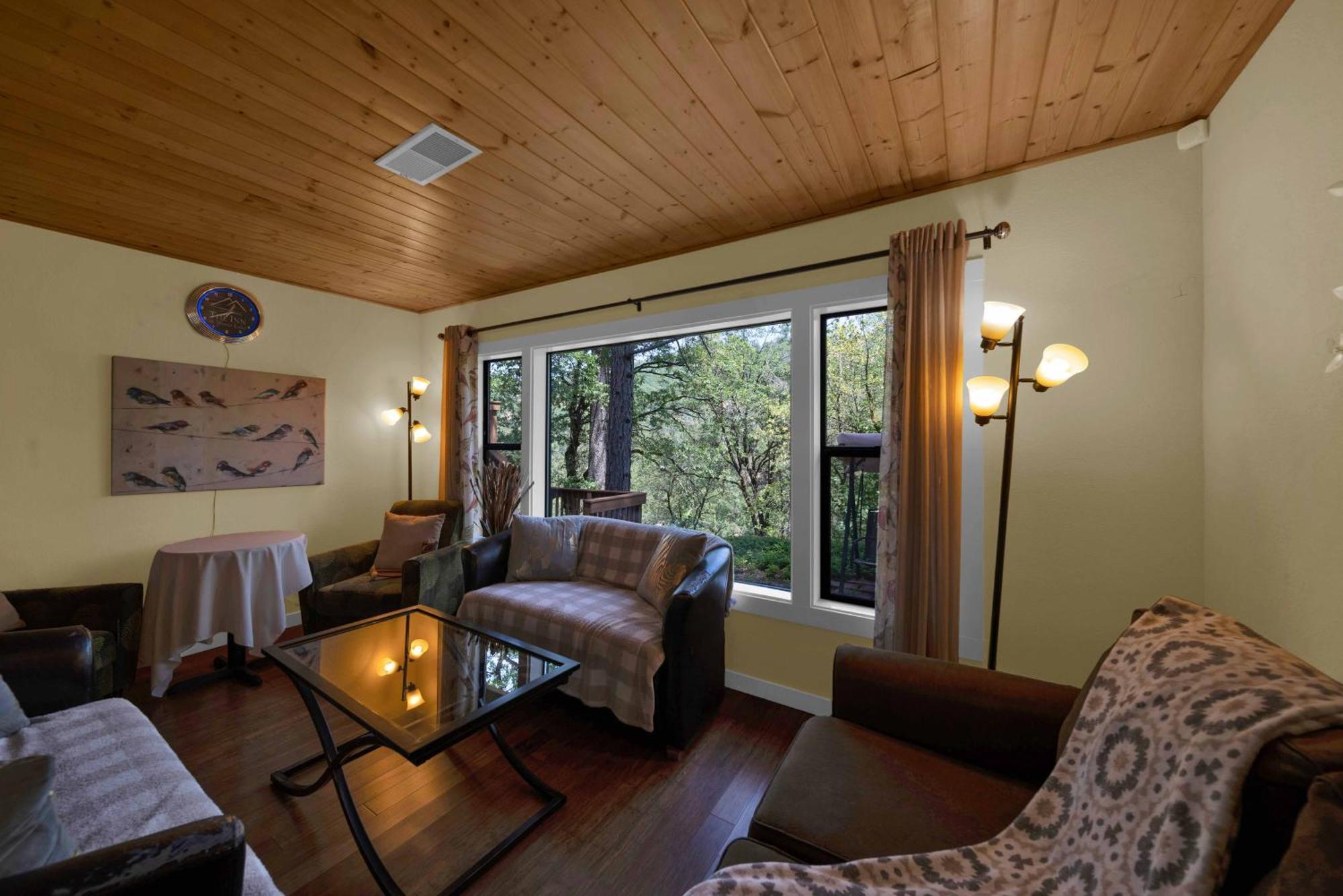 The Inn At Shasta Lake Lakehead Екстериор снимка